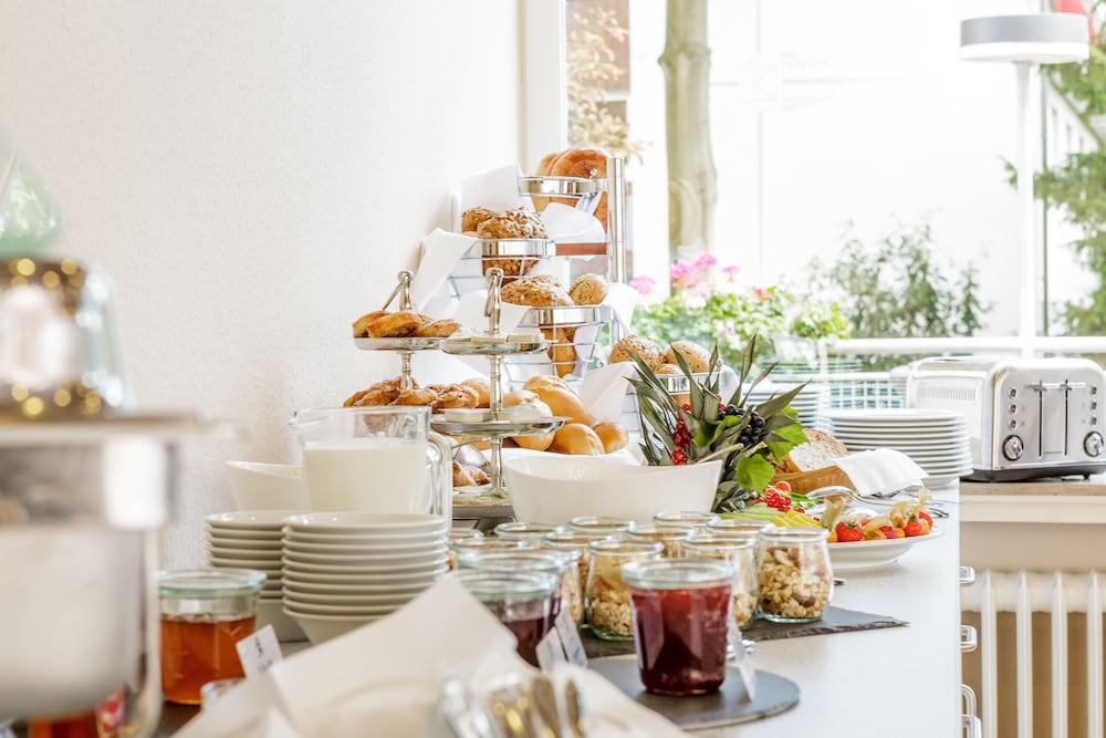 Messehotel Koeln-Deutz Bagian luar foto